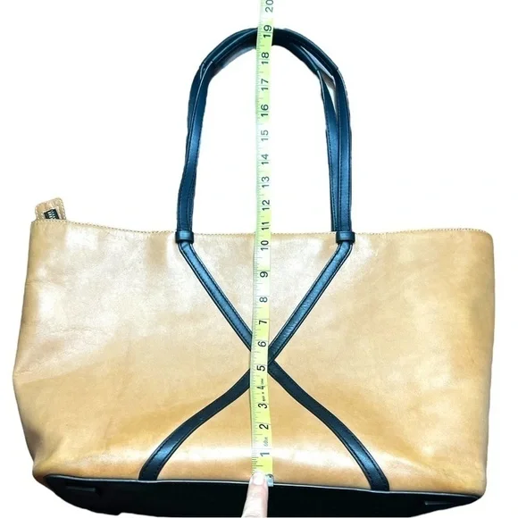 ▶️ Tumi ◀️ Leather Santa Monica Sycamore Tote - Picture 17 of 17